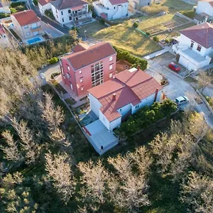 Appartement Tino Kustic 2